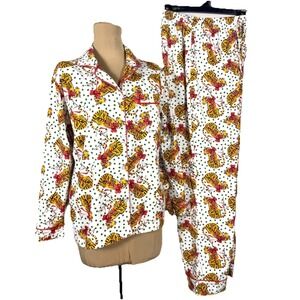 Stylish White Pajama Set with Yellow Tiger Print